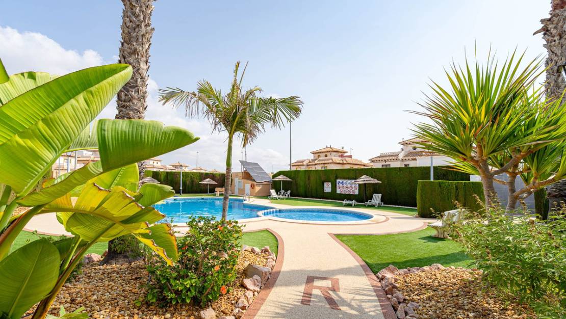 Sale - Villa - Orihuela - Lomas de Cabo Roig