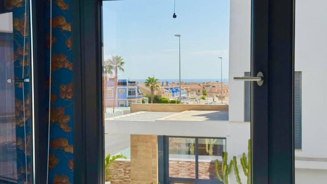 Sale - Villa - Orihuela - Lomas de Cabo Roig