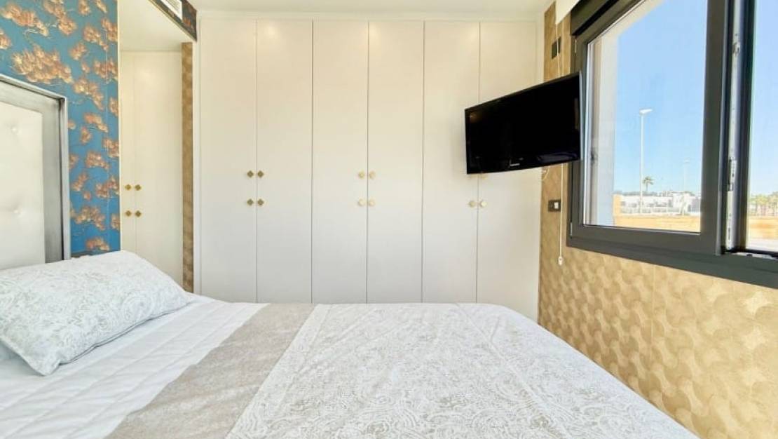 Sale - Villa - Orihuela - Lomas de Cabo Roig