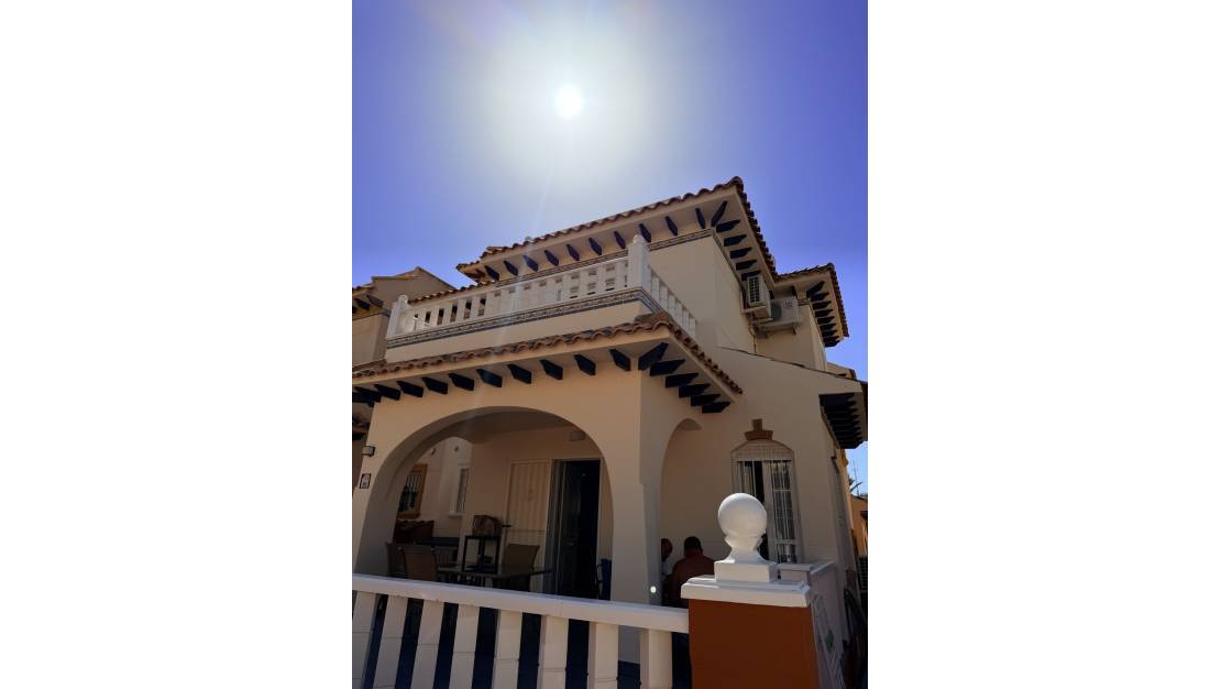 Sale - Villa - Orihuela - Lomas de Cabo Roig