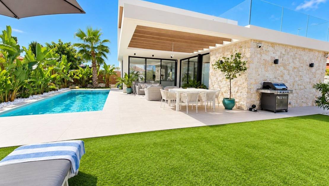 Sale - Villa - Orihuela - Lomas de Cabo Roig