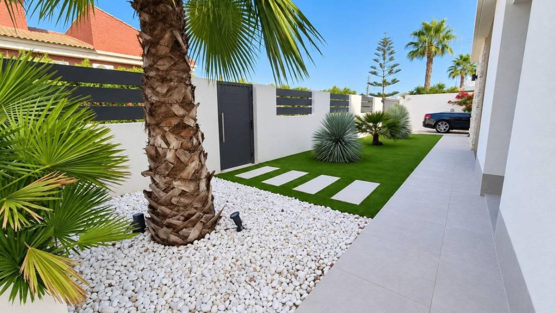 Sale - Villa - Orihuela - Lomas de Cabo Roig
