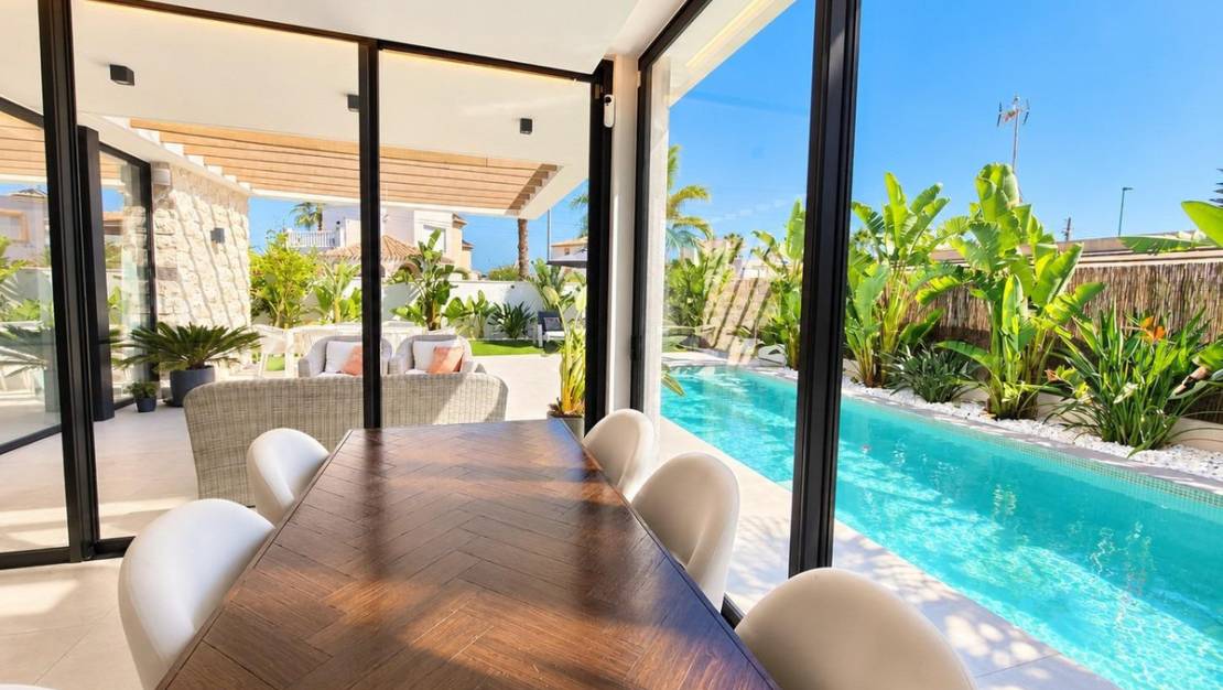 Sale - Villa - Orihuela - Lomas de Cabo Roig