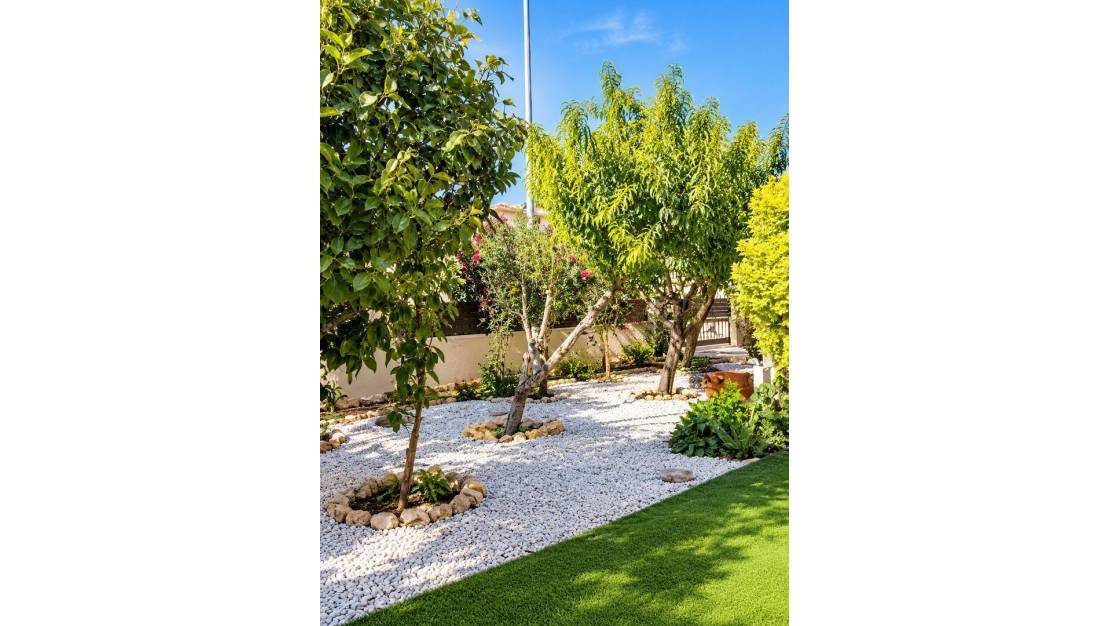 Sale - Villa - Orihuela - Lomas de Cabo Roig