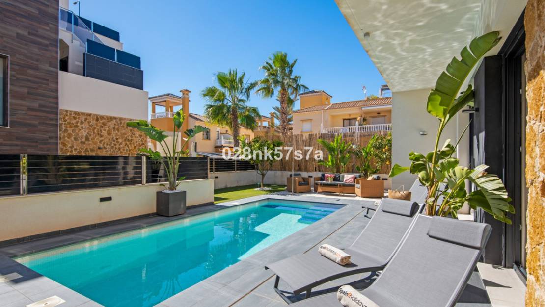 Sale - Villa - Orihuela - Lomas De Campoamor