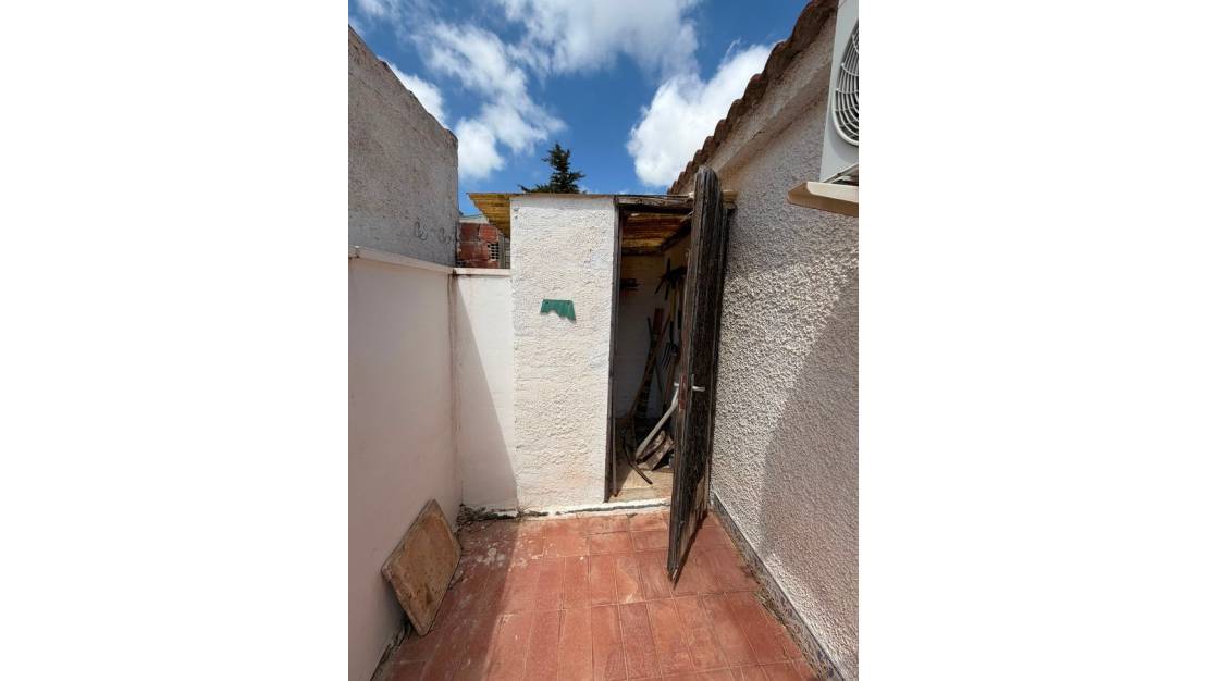 Sale - Villa - Orihuela - Lomas de Don Juan