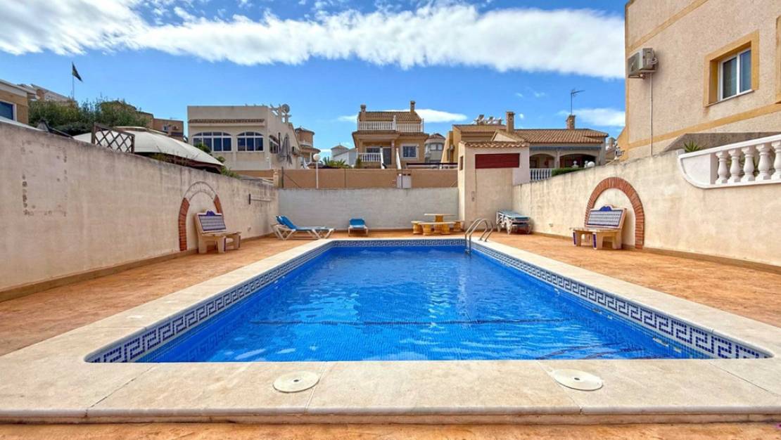 Sale - Villa - Orihuela - Los Altos