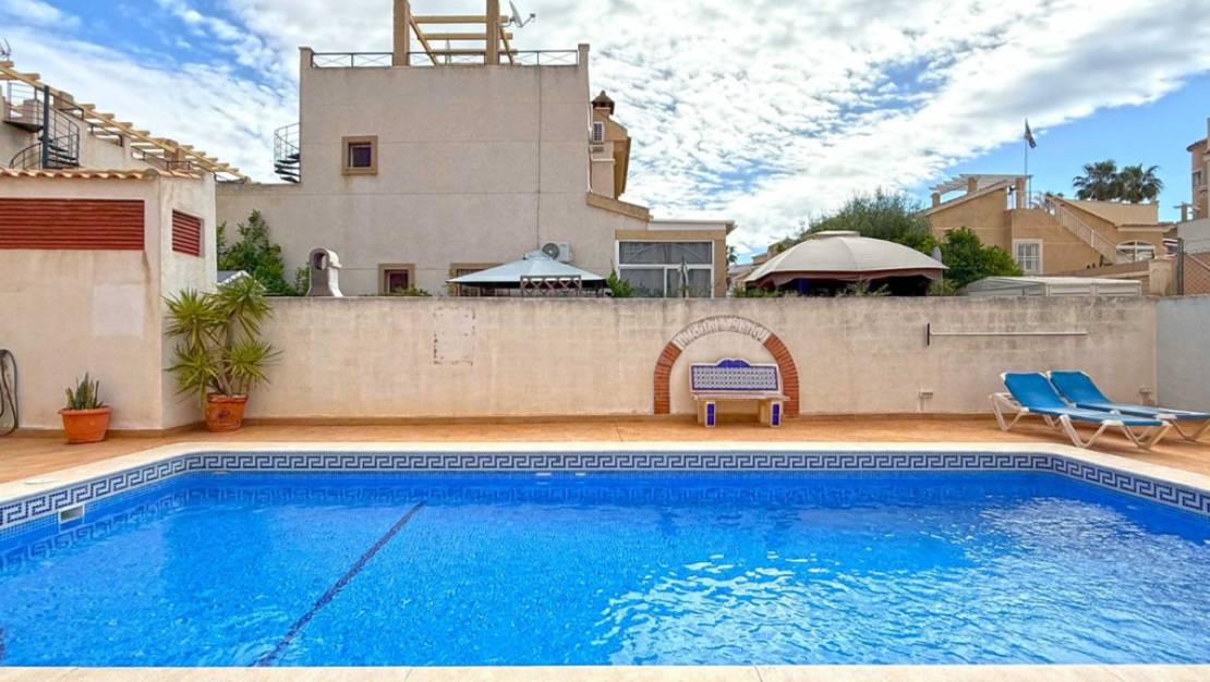 Sale - Villa - Orihuela - Los Altos