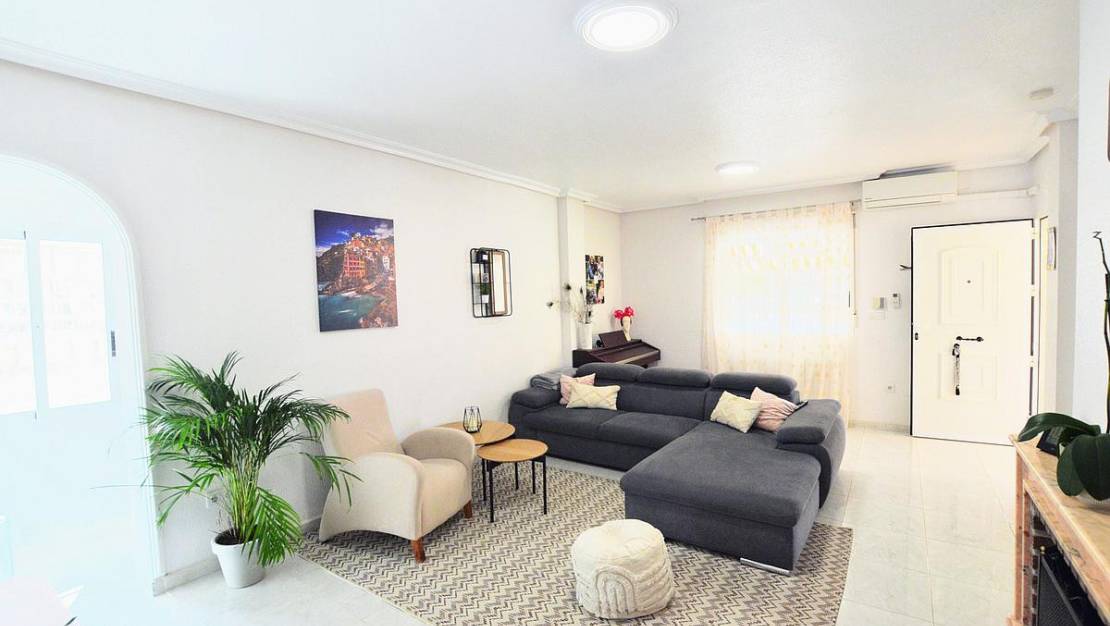 Sale - Villa - Orihuela - Los Altos