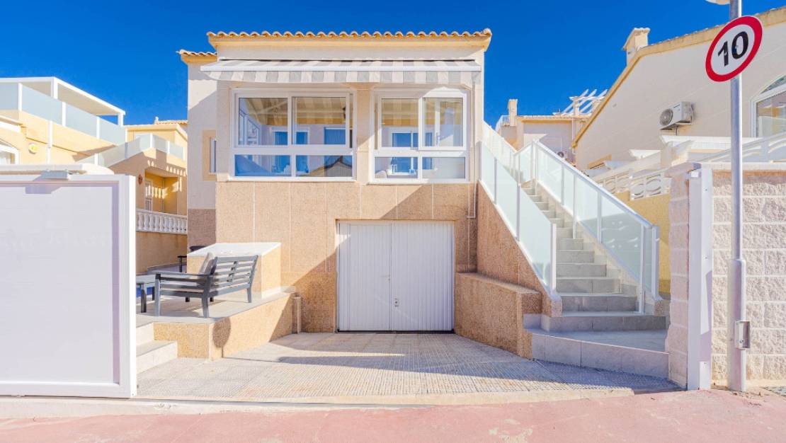 Sale - Villa - Orihuela - Los Altos