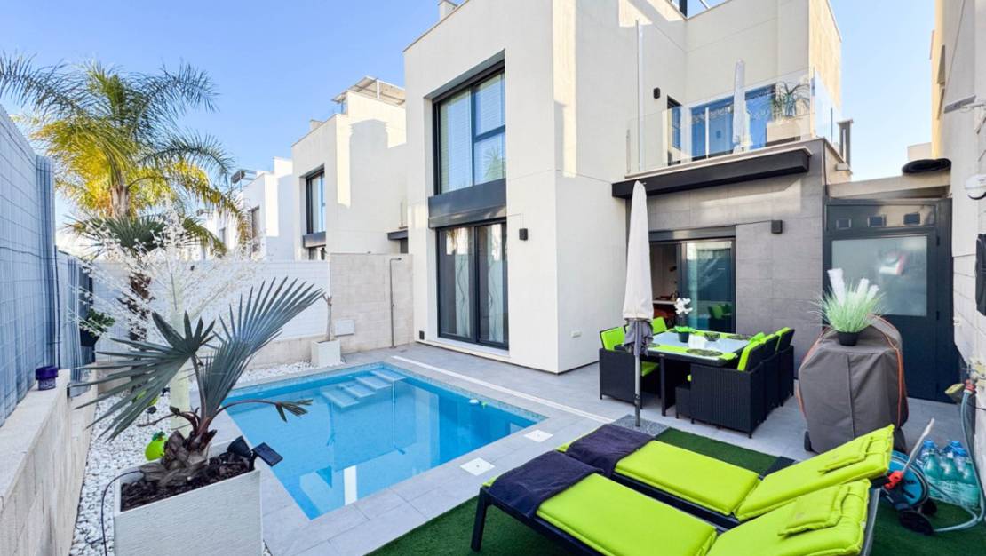 Sale - Villa - Orihuela - Los Altos