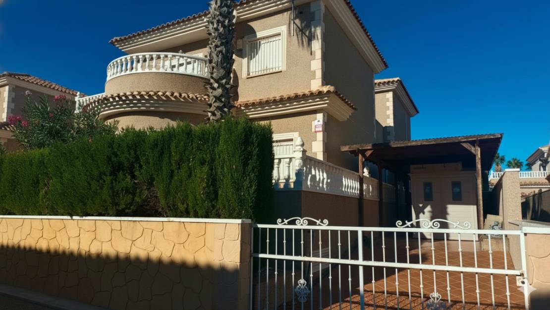 Sale - Villa - Orihuela - Los Altos