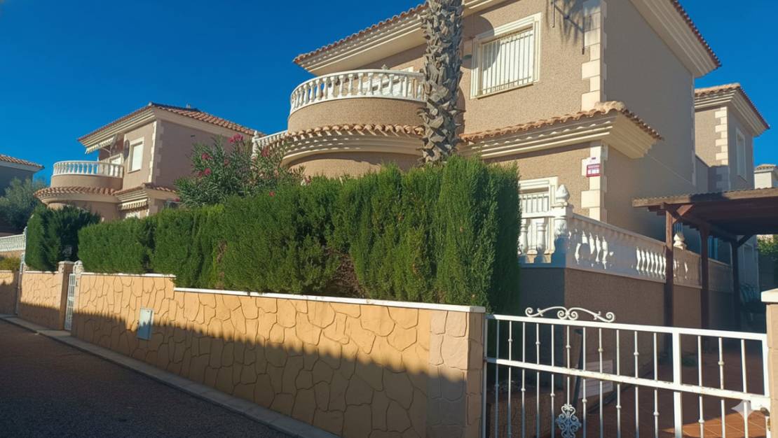 Sale - Villa - Orihuela - Los Altos