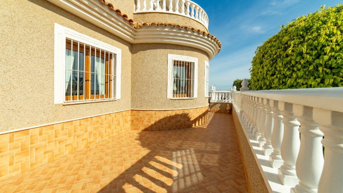Sale - Villa - Orihuela - Los Altos