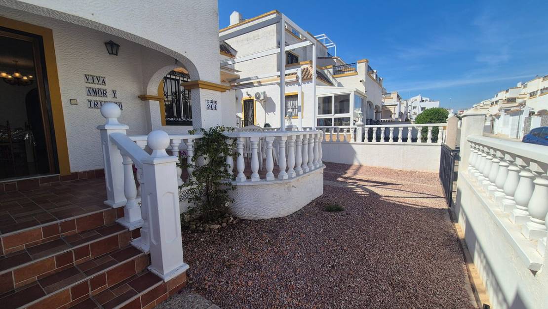 Sale - Villa - Orihuela - Los Altos