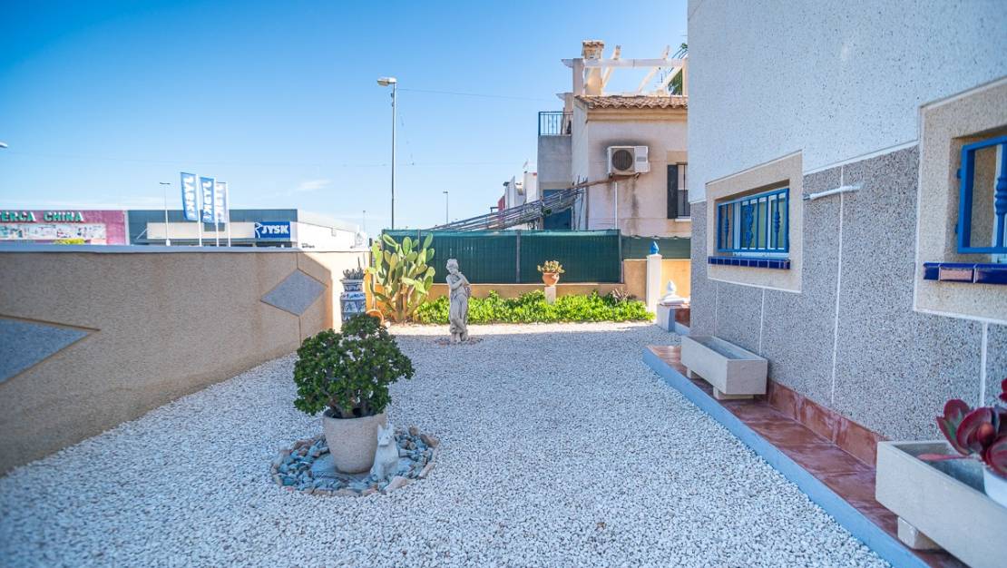 Sale - Villa - Orihuela - Los Altos