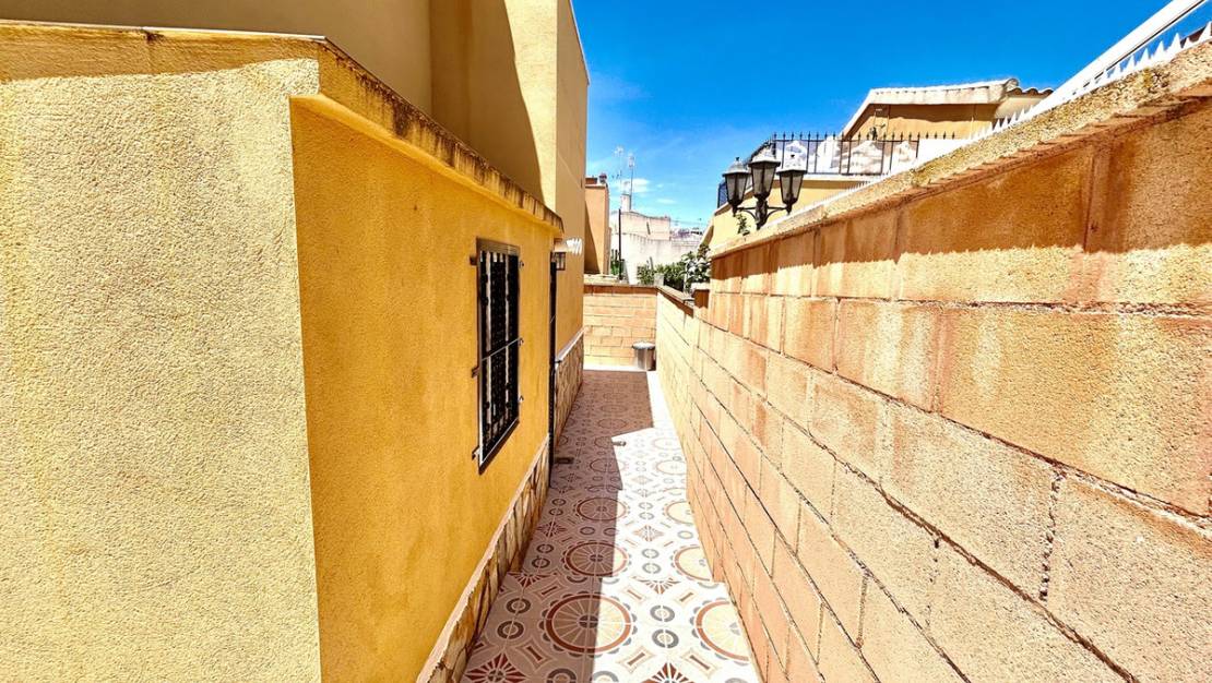 Sale - Villa - Orihuela - Los Altos