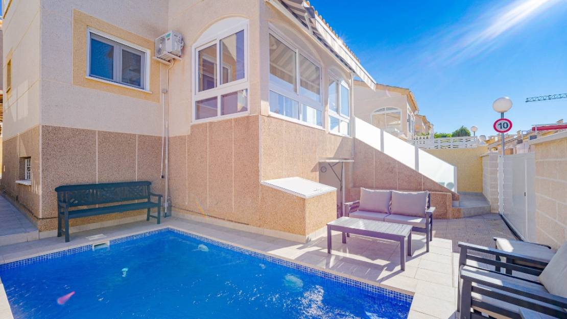 Sale - Villa - Orihuela - Los Altos