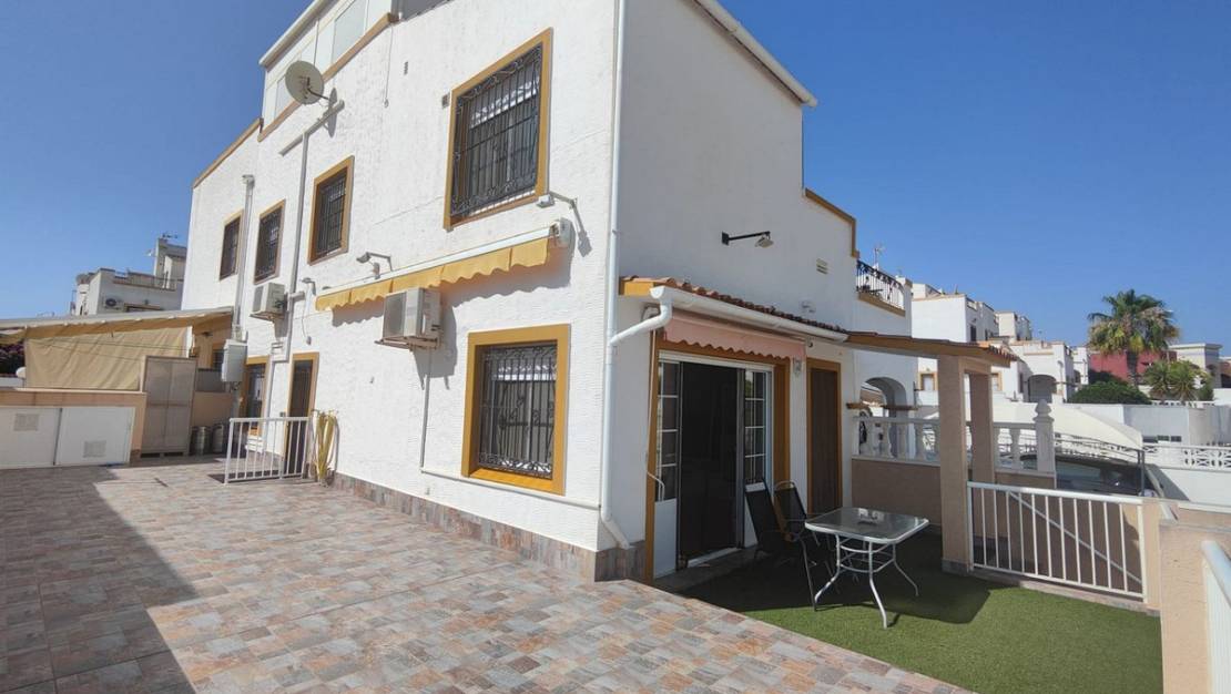 Sale - Villa - Orihuela - Los Altos