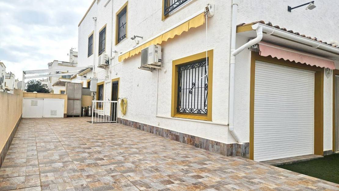 Sale - Villa - Orihuela - Los Altos