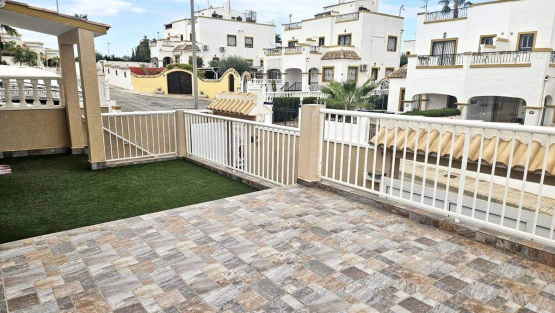 Sale - Villa - Orihuela - Los Altos