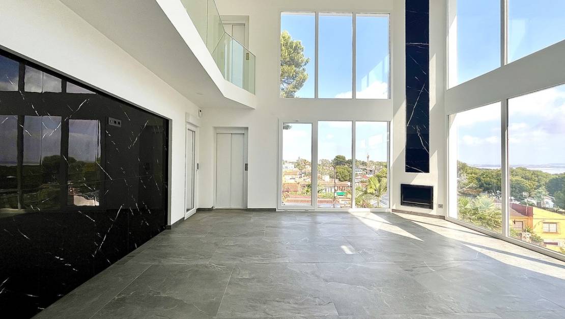 Sale - Villa - Orihuela - Los Balcones