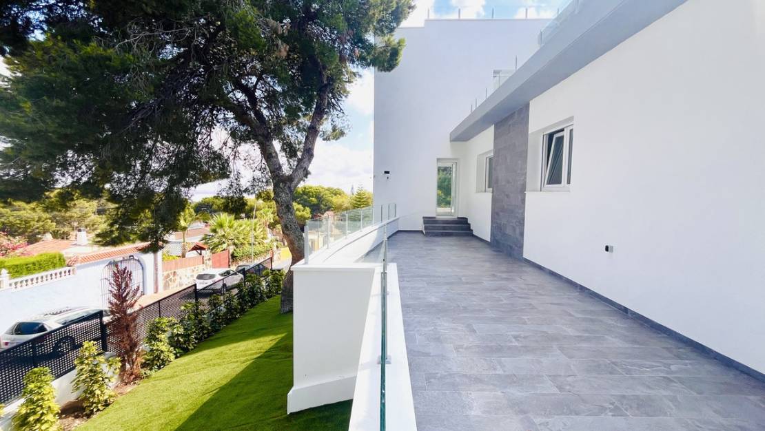 Sale - Villa - Orihuela - Los Balcones