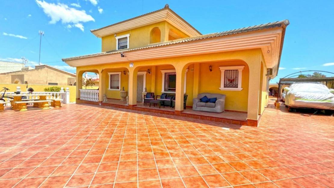 Sale - Villa - Orihuela - Los Balcones