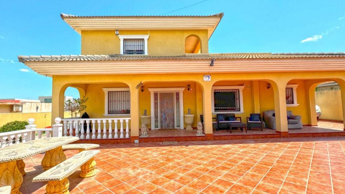 Sale - Villa - Orihuela - Los Balcones