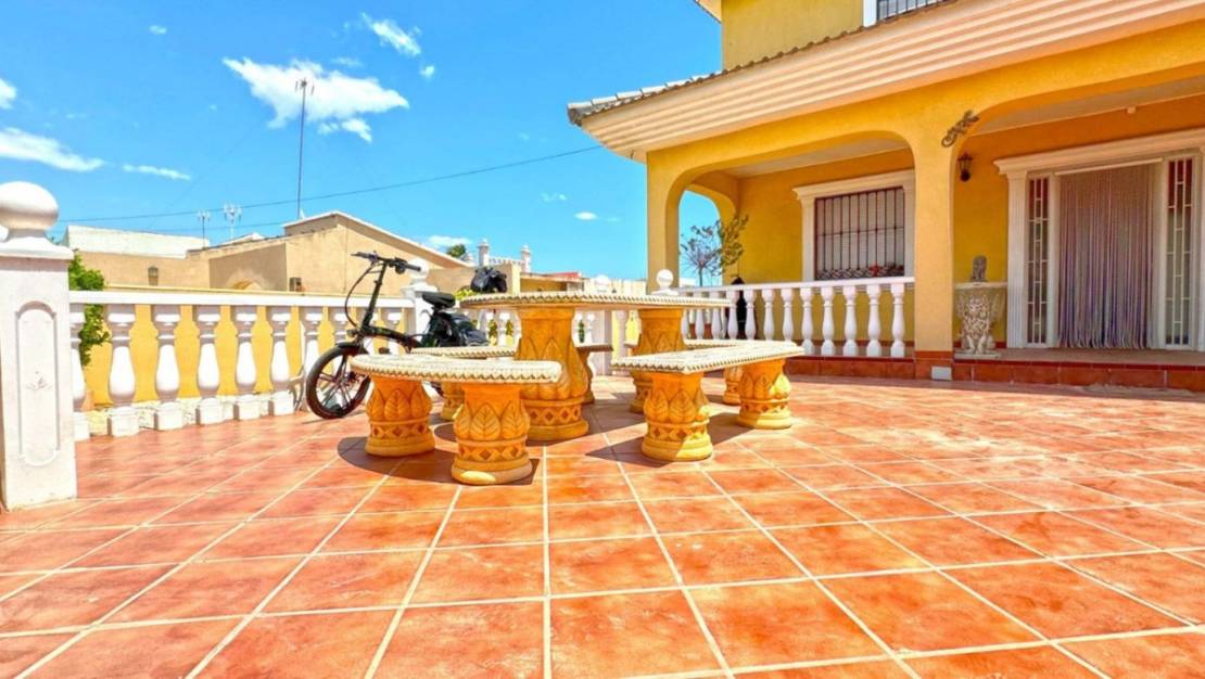 Sale - Villa - Orihuela - Los Balcones