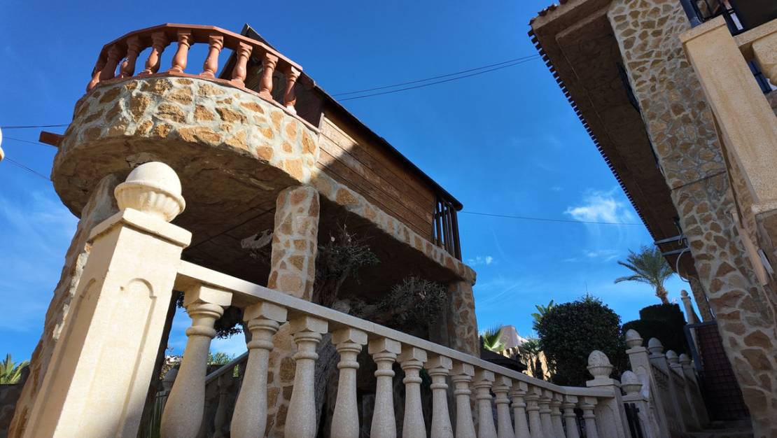 Sale - Villa - Orihuela - Los Balcones