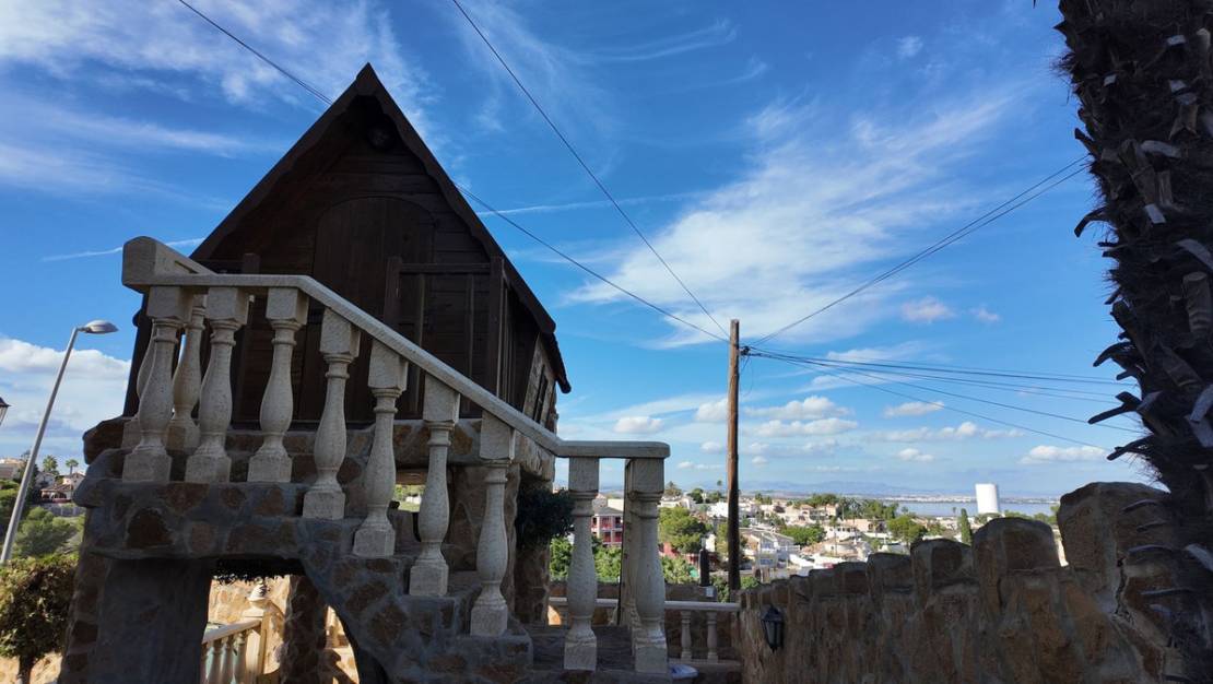 Sale - Villa - Orihuela - Los Balcones