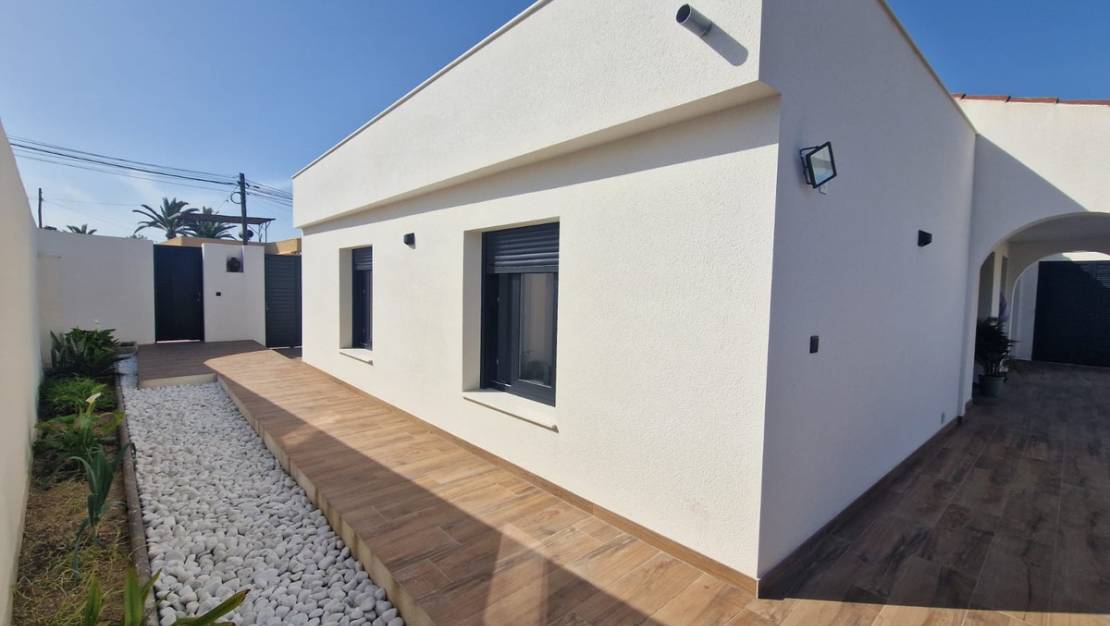 Sale - Villa - Orihuela - Los Balcones