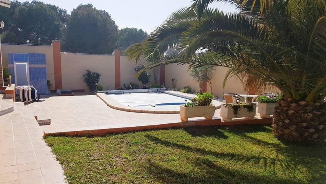 Sale - Villa - Orihuela - Los Balcones