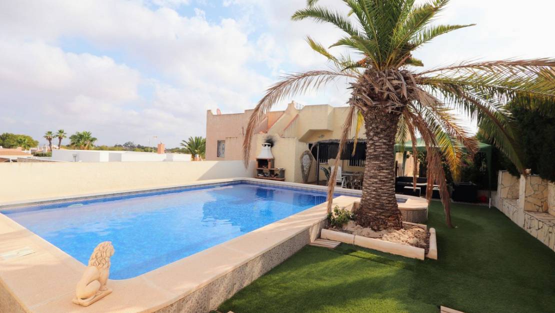 Sale - Villa - Orihuela - Los Balcones