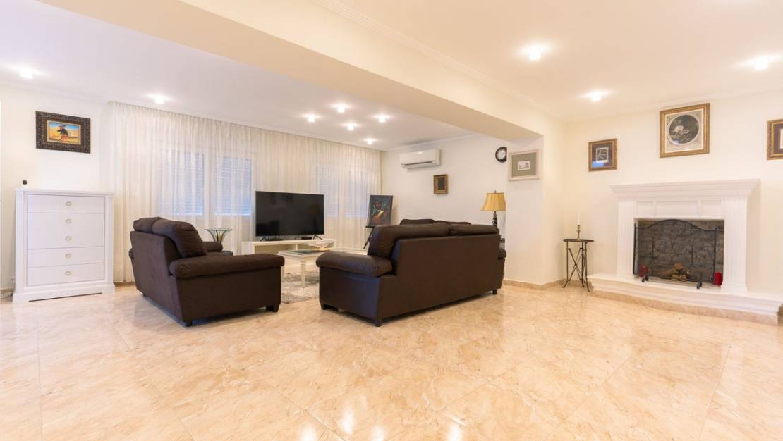 Sale - Villa - Orihuela - Los Balcones