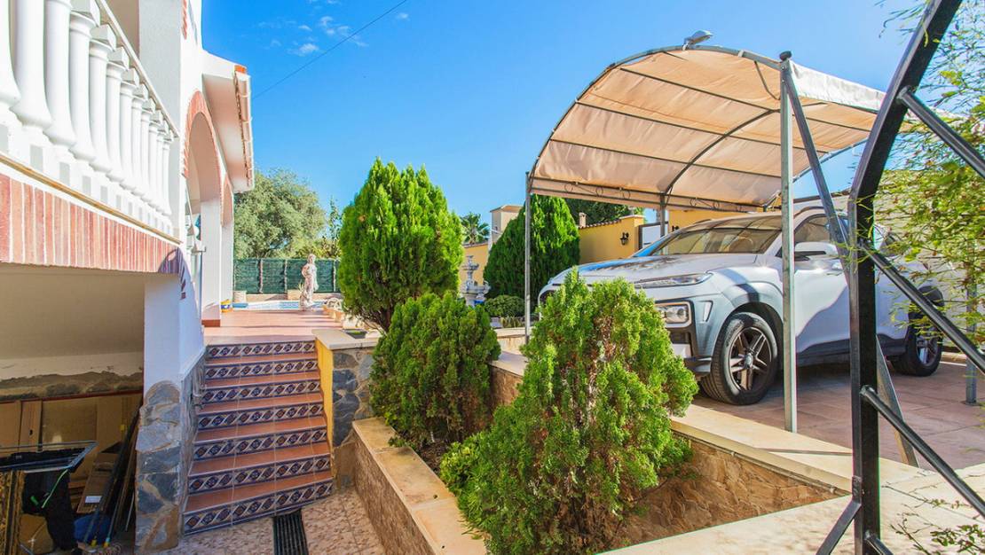 Sale - Villa - Orihuela - Los Balcones