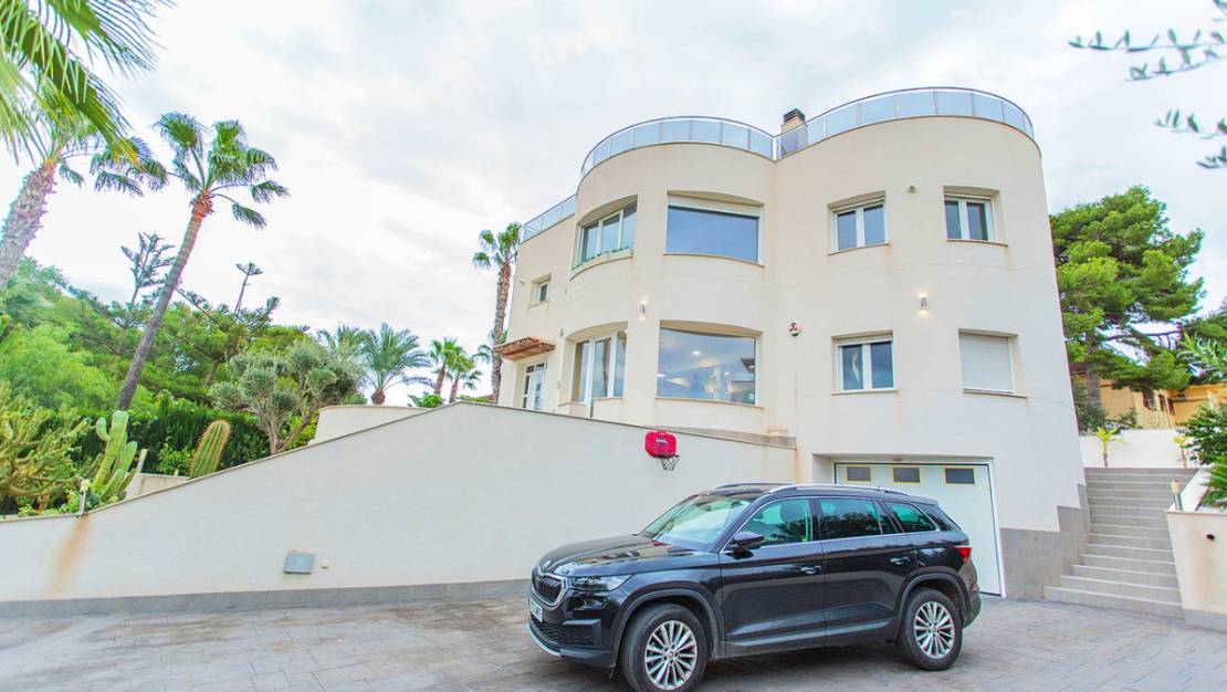 Sale - Villa - Orihuela - Los Balcones