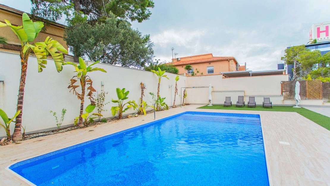 Sale - Villa - Orihuela - Los Balcones