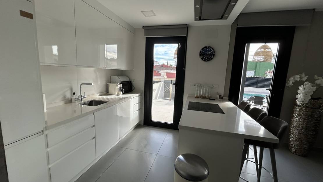 Sale - Villa - Orihuela - Los Balcones