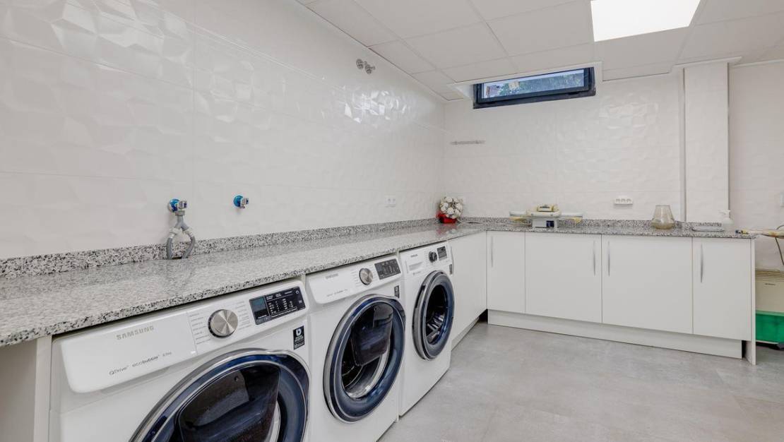 Sale - Villa - Orihuela - Los Balcones