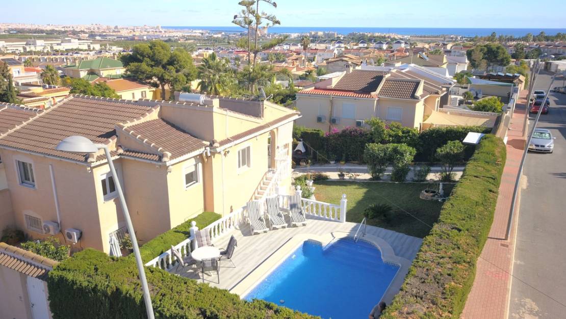 Sale - Villa - Orihuela - Los Balcones