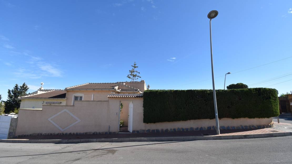 Sale - Villa - Orihuela - Los Balcones