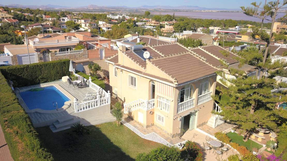 Sale - Villa - Orihuela - Los Balcones