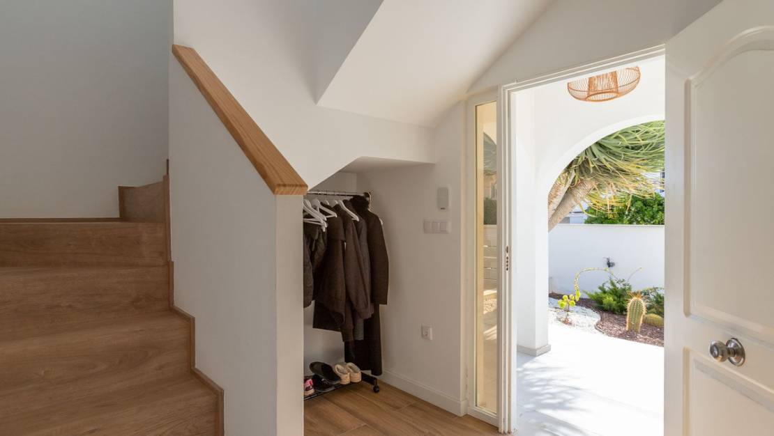 Sale - Villa - Orihuela - Los Balcones