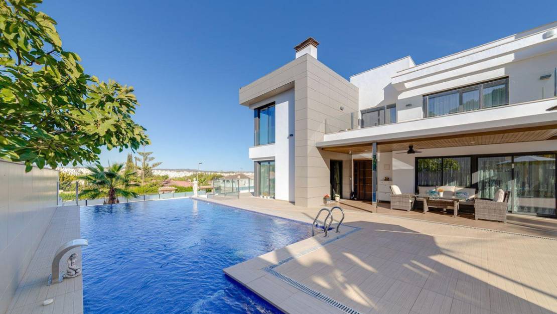 Sale - Villa - Orihuela - Los Balcones