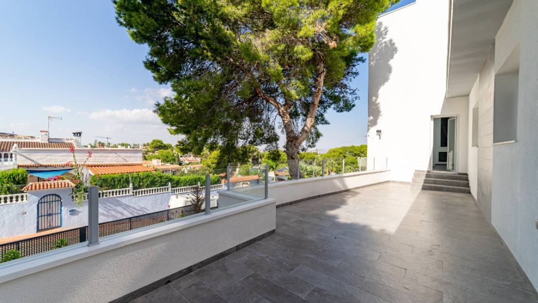 Sale - Villa - Orihuela - Los Balcones