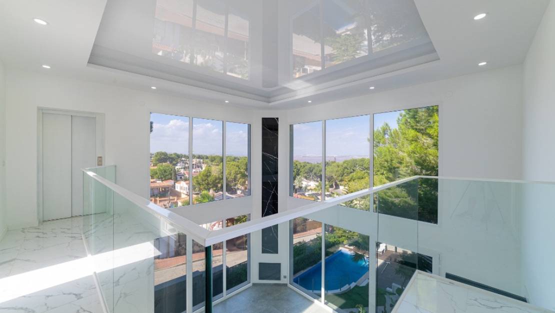 Sale - Villa - Orihuela - Los Balcones