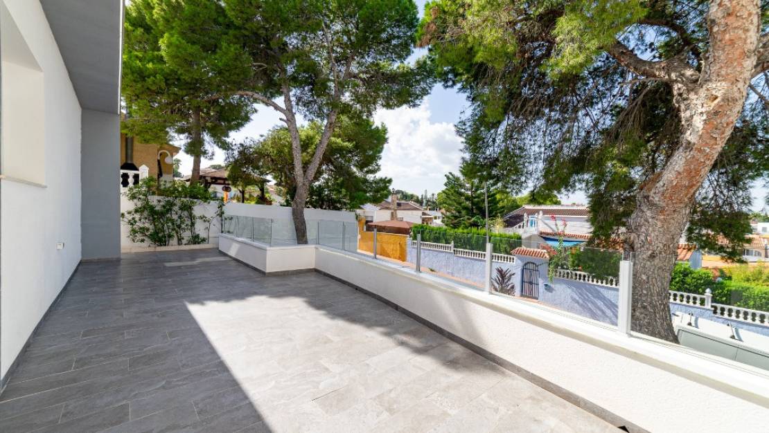 Sale - Villa - Orihuela - Los Balcones