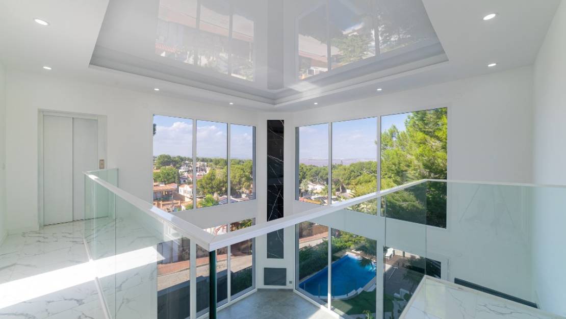 Sale - Villa - Orihuela - Los Balcones